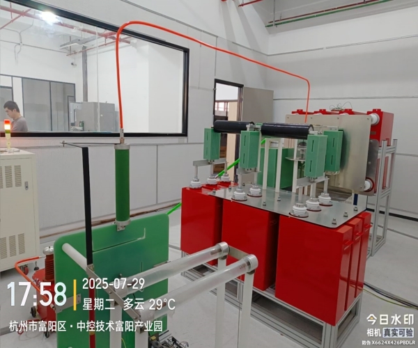 8/20μs兼容10/350μs模擬雷電試驗(yàn)沖擊平臺(tái)（2套電容）